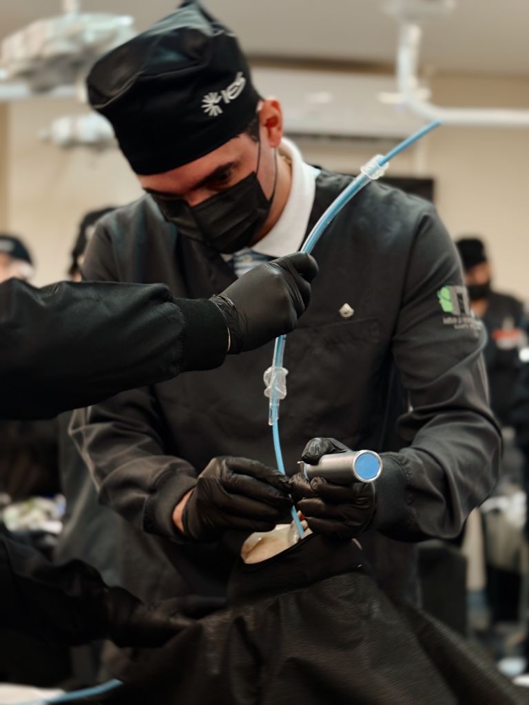 Prática com laringoscopia