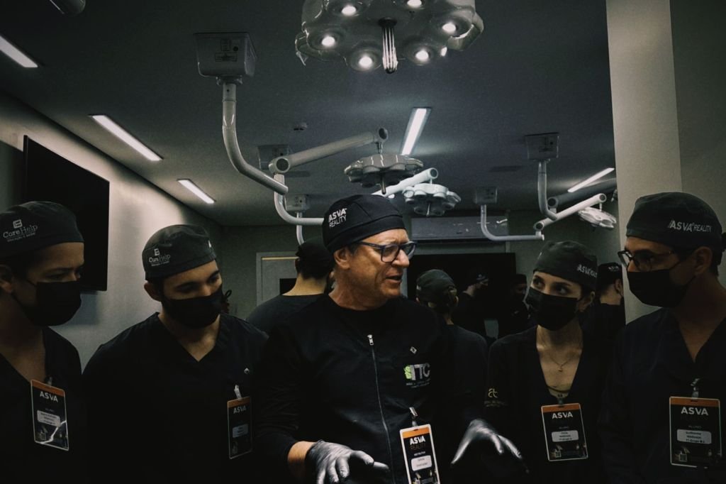 ASVA Reality – Dr. Rodrigo Quadros e alunos