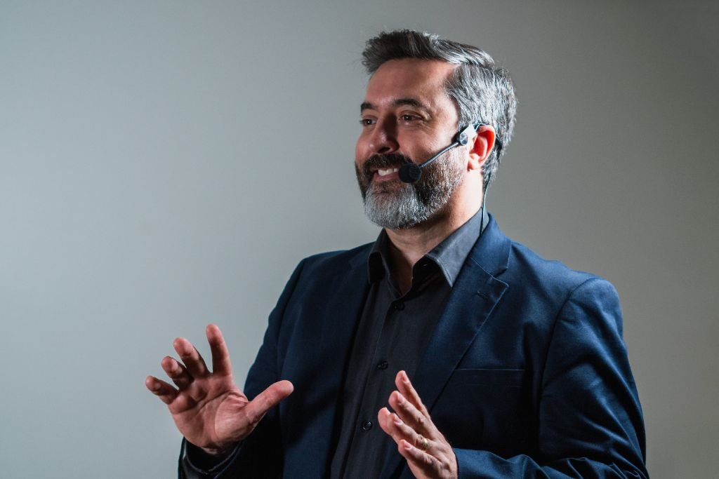 Dr. Rodrigo Quadros – Médico Emergencista